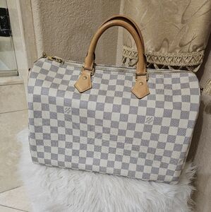 Authentic Louis Vuitton Damier Azur 35